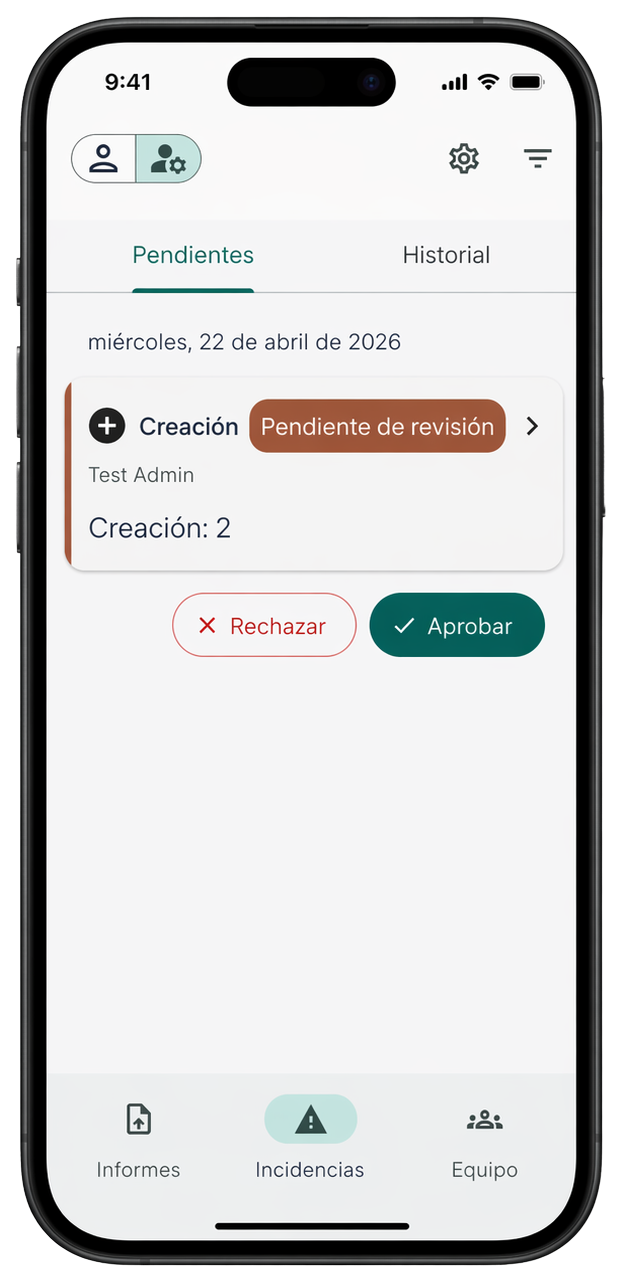 El administrador revisa incidencias pendientes en WorkTracker